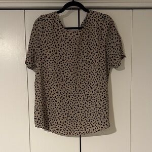 Market & Spruce Black Patterned Tan Blouse